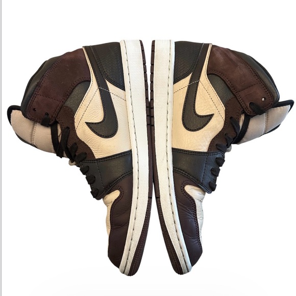 Jordan Air Jordan 1 Mid SE 'Paris YMCA' Sneaker Shoes Men’s US 9 - Picture 4 of 14